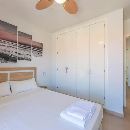 Chill Out Penthouse With Views - By Rent Apartment